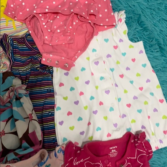 6-9 months onesie bundle - Picture 5 of 7